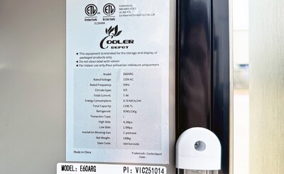 NSF Two Glass Door Top Mount Refrigerator Cooler E60ARG