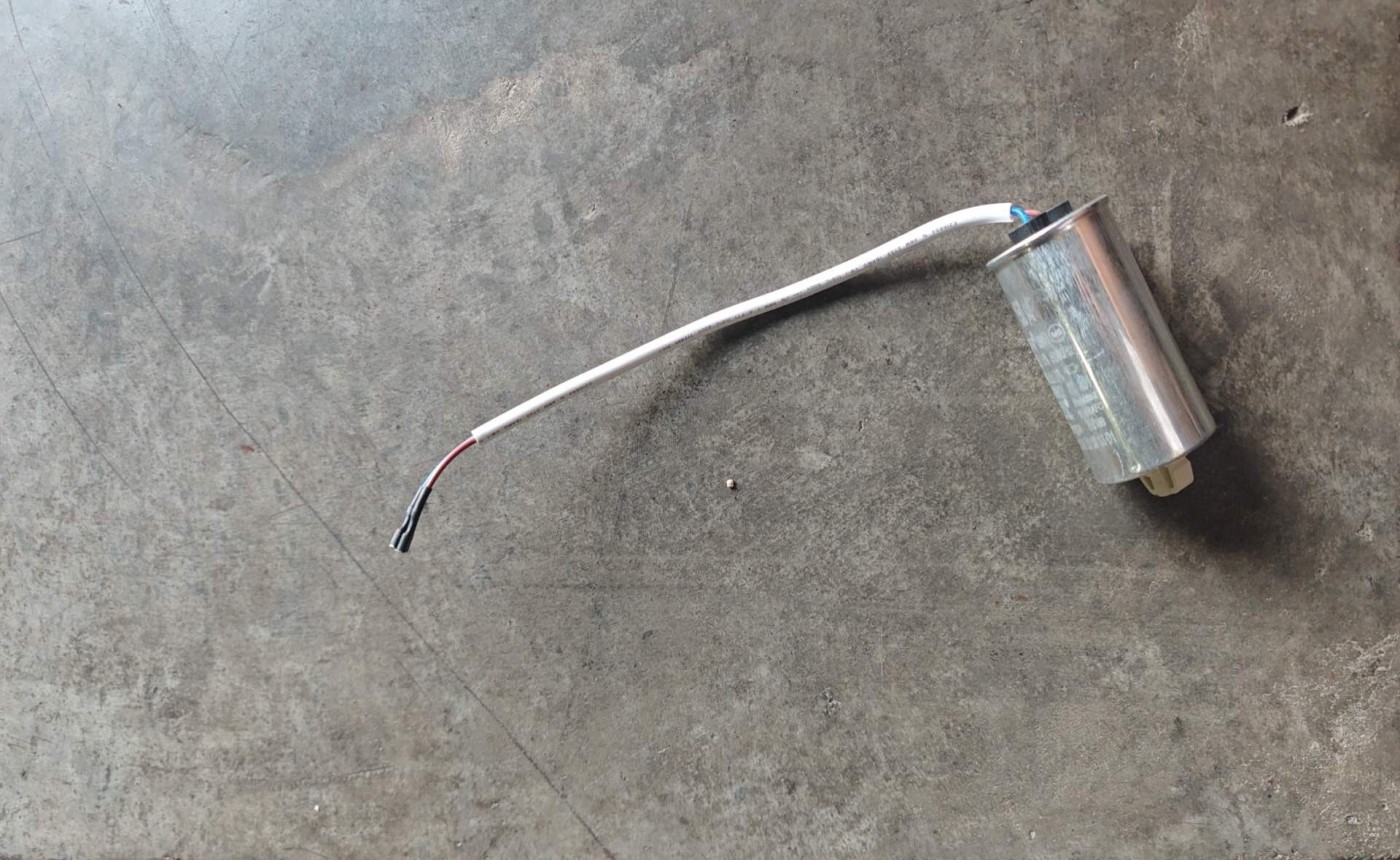 [Parts]NPT18LR-HR Compressor capacitance CBB65-b
