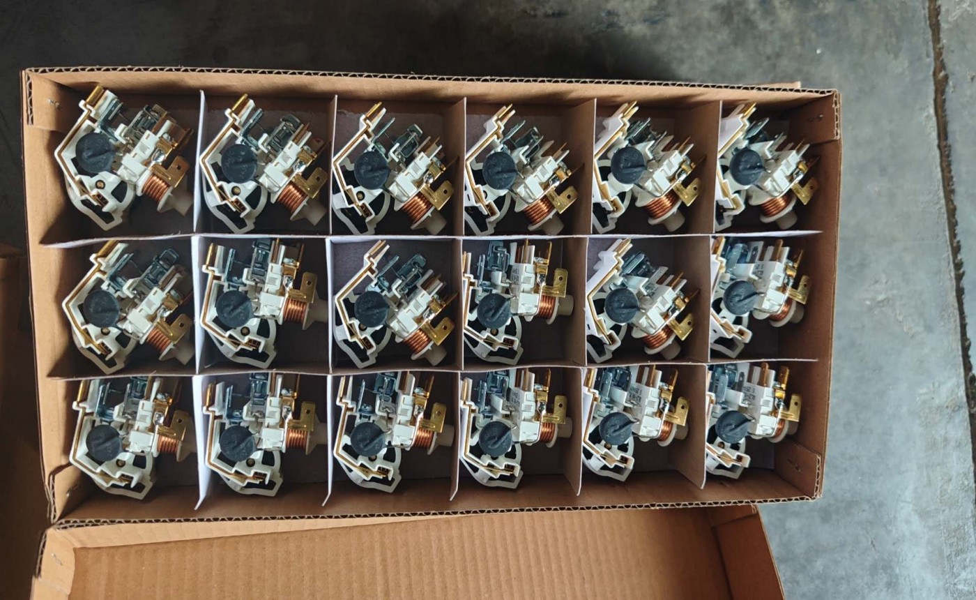 [Parts]NPT18LR Compressor 4.8 Terminal Relay QLZ-18.7A