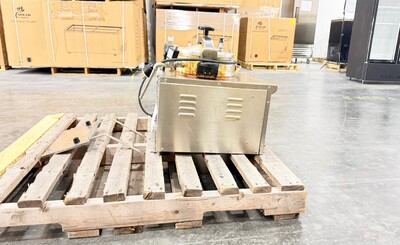 Clearance Commercial Electric Table-top Pressure Fryer59861F0212