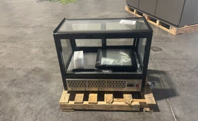 Clearance 35 ins Refrigerated Bakery Display Case NSF 58510H0211
