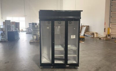 Clearance NSF 60 ins Glass Door Cooler Refrigerator 73682H0221
