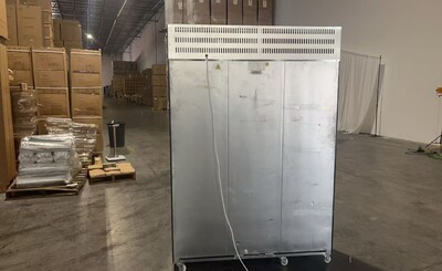 Clearance NSF 60 ins Glass Door Cooler Refrigerator 73682H0221