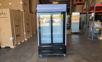 Clearance Drink two slide glass door refrigerator 103840L0220