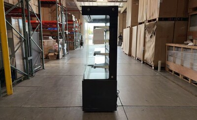 Clearance 60 in Vertical Open Air Display NSF 12521L0224