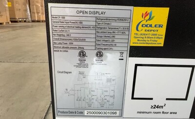 Clearance 60 in Vertical Open Air Display NSF 12521L0224