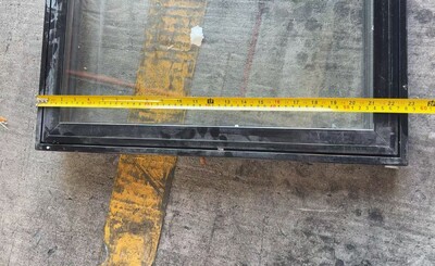 [Parts]  Refrigerator Right Glass Door 51*23 Ins