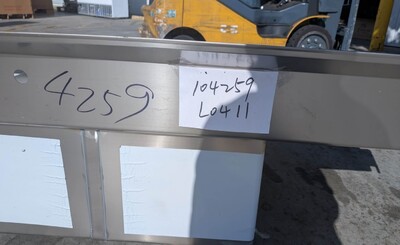 Clearance Left One 3 Compartment Sink With Faucet 104259L0411