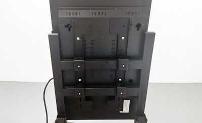32 Ins LED intelligent mobile advertising machine CGB2200G-32