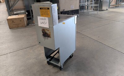 Clearance 50 lbs NSF natural gas Deep fryer 104660L0430