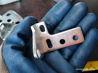 [Parts] LC-600A Refrigerator Left  Door Bottom Bracket
