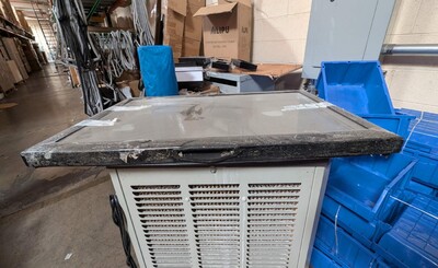 [Parts] Refrigerator  Glass Door 19.25*31.5 Ins