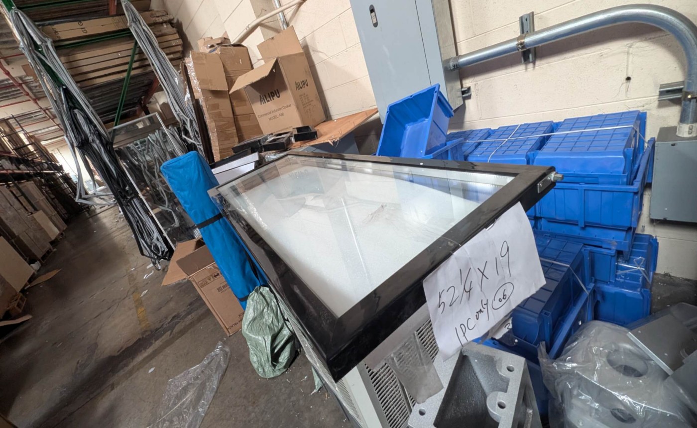 [Parts] Refrigerator  Glass Door 52.25*19 Ins