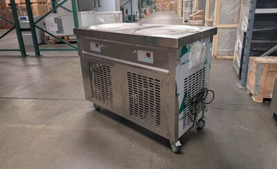 Clearance NSF two pan ice cream roll machine 104838L0518
