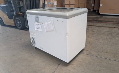 Clearance NSF  ice cream Chest Freezer 104995L0518