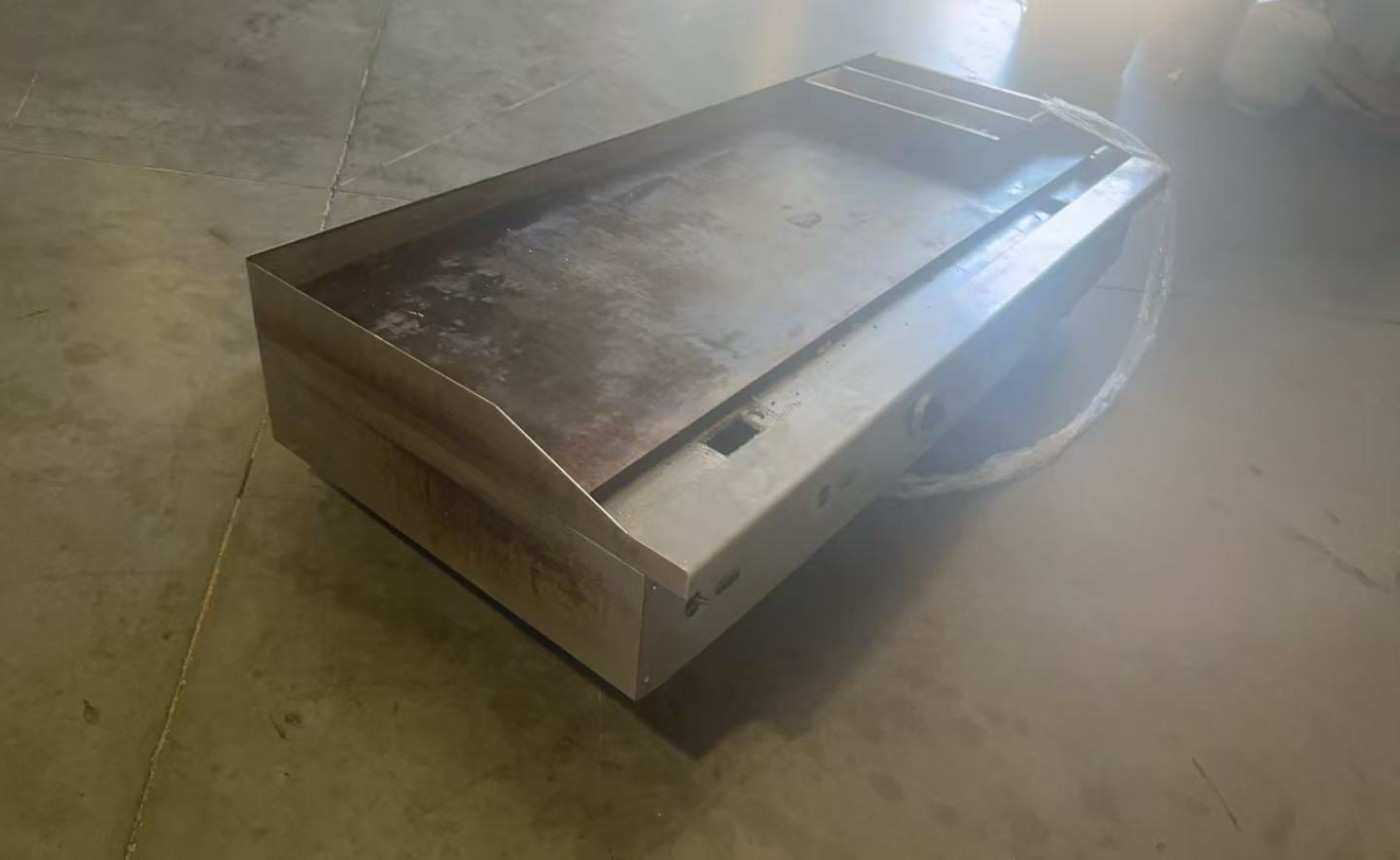 Clearance NSF 72 ins gas heavy duty griddle 69325H0528