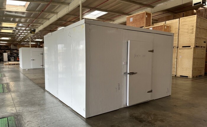 NSF Walk-In Freezer Room Aluminum10108
