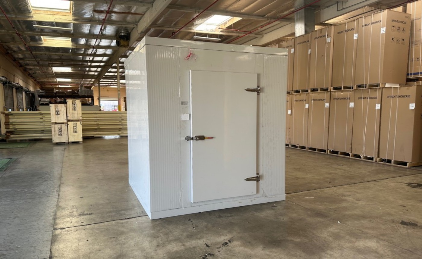 NSF Walk-In Freezer Room Aluminum668