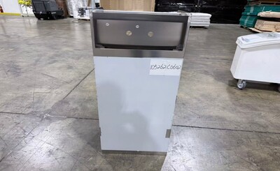 Clearance 15 ins Hands sink & mop combination 105262C0602