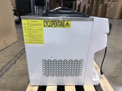 Clearance Batch freezer Gelato Machines 18-26/h Show06039