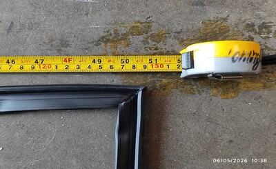 [Parts] LC320A Glass Door Refrigerator Door 51x23 Gaske