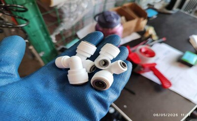 [Parts] Quick Connector For Water Purifier 90° Bend Pipe Adapte