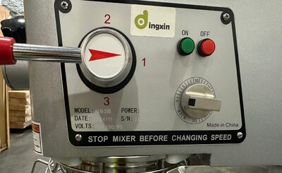 Clearance Commercial Dough Mixers NSF 30 qt mixer 11521F0617