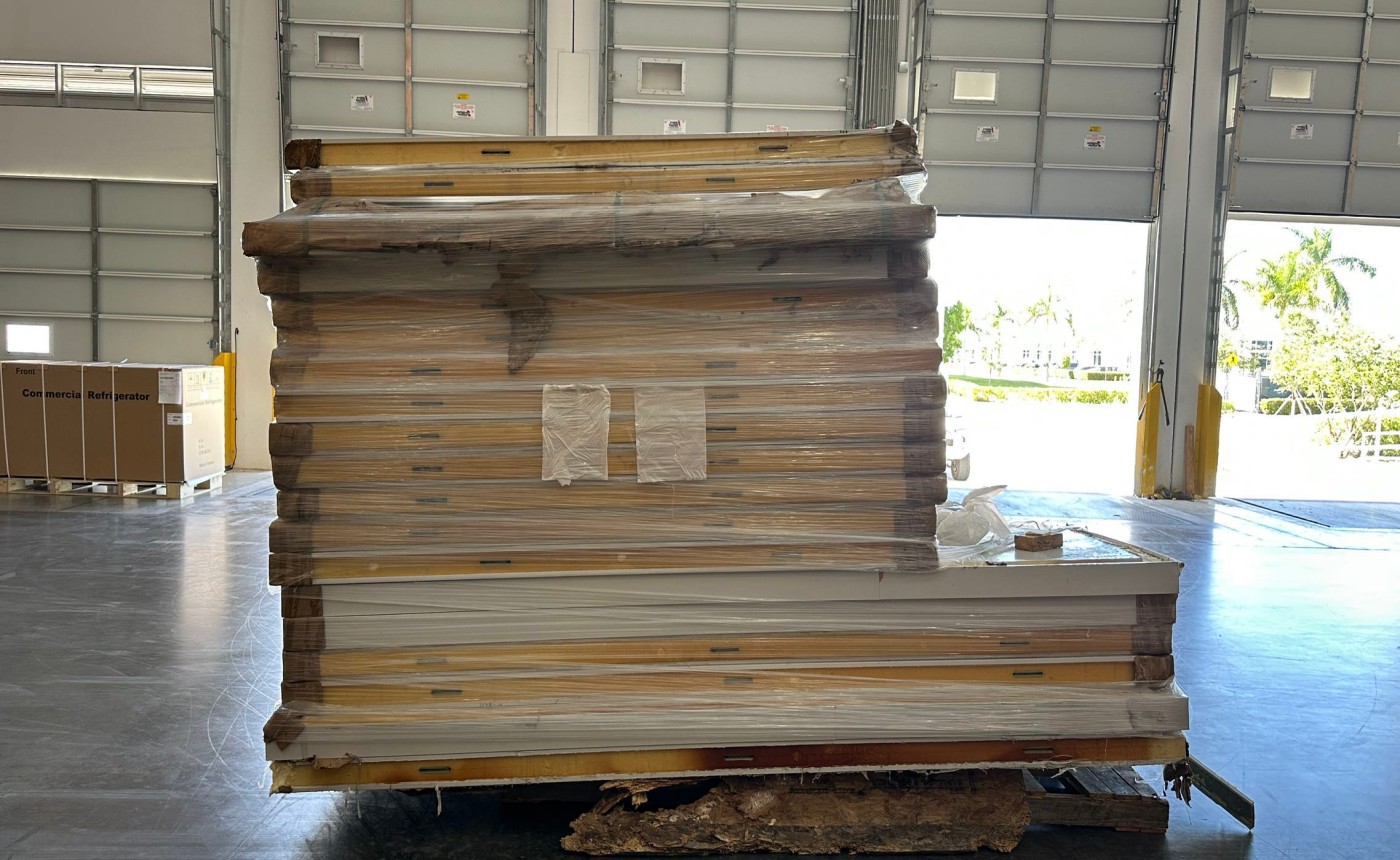 Clearance NSF Walk-In freezer room 93317F0629