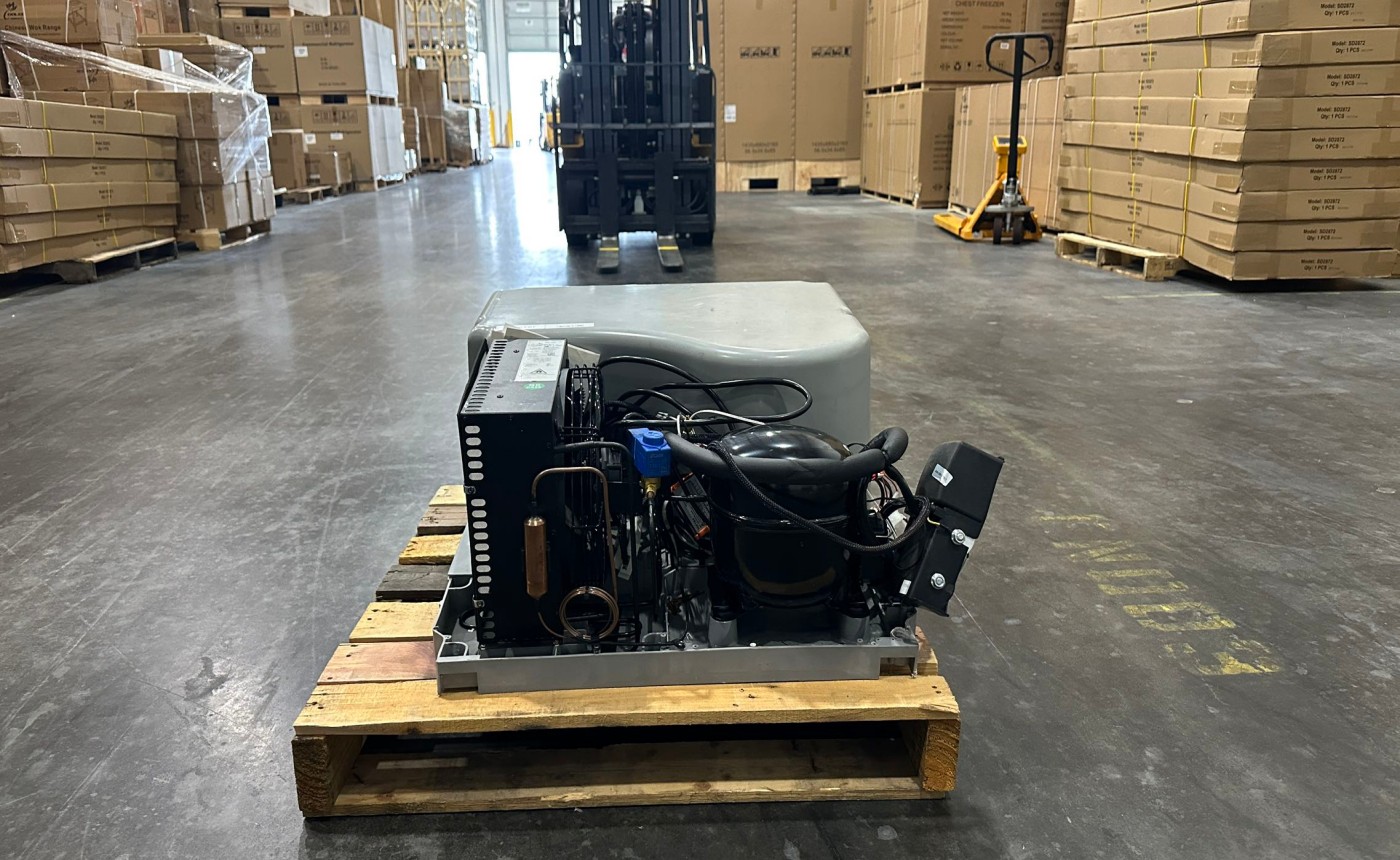 Clearance 1HP Top Mounted FreezingUnit 1047W 77196F0715