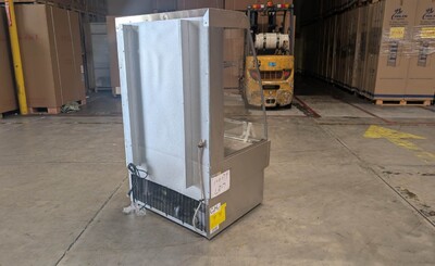 Clearance open air Merchandiser Grab Go refrigerator 106079L0717