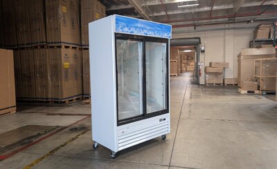 Clearance NSF Two glass door refrigerator 106081L0718