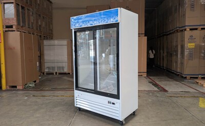 Clearance NSF Two glass door refrigerator 106081L0718