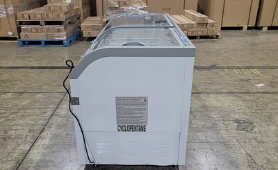 Clearance NSF 58 ins Supermarket Grocery Freezer 106098C0720