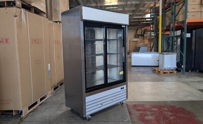 Clearance54 inches Two Slide glass Door Refrigerator 106117L0721