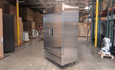 Clearance NSF ETL Commercial Two door refrigerator 95982L0724
