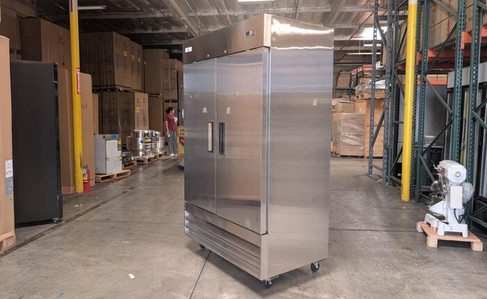 Clearance NSF ETL Commercial Two door refrigerator 95982L0724
