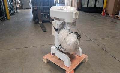 Clearance NSF 20 qt commercial Dough Mixers 20132L0724