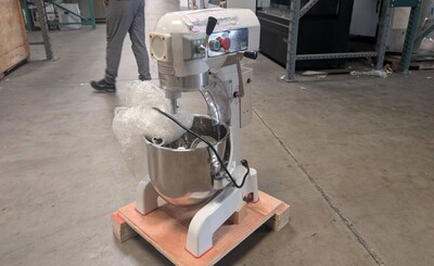 Clearance NSF 20 qt commercial Dough Mixers 20132L0724