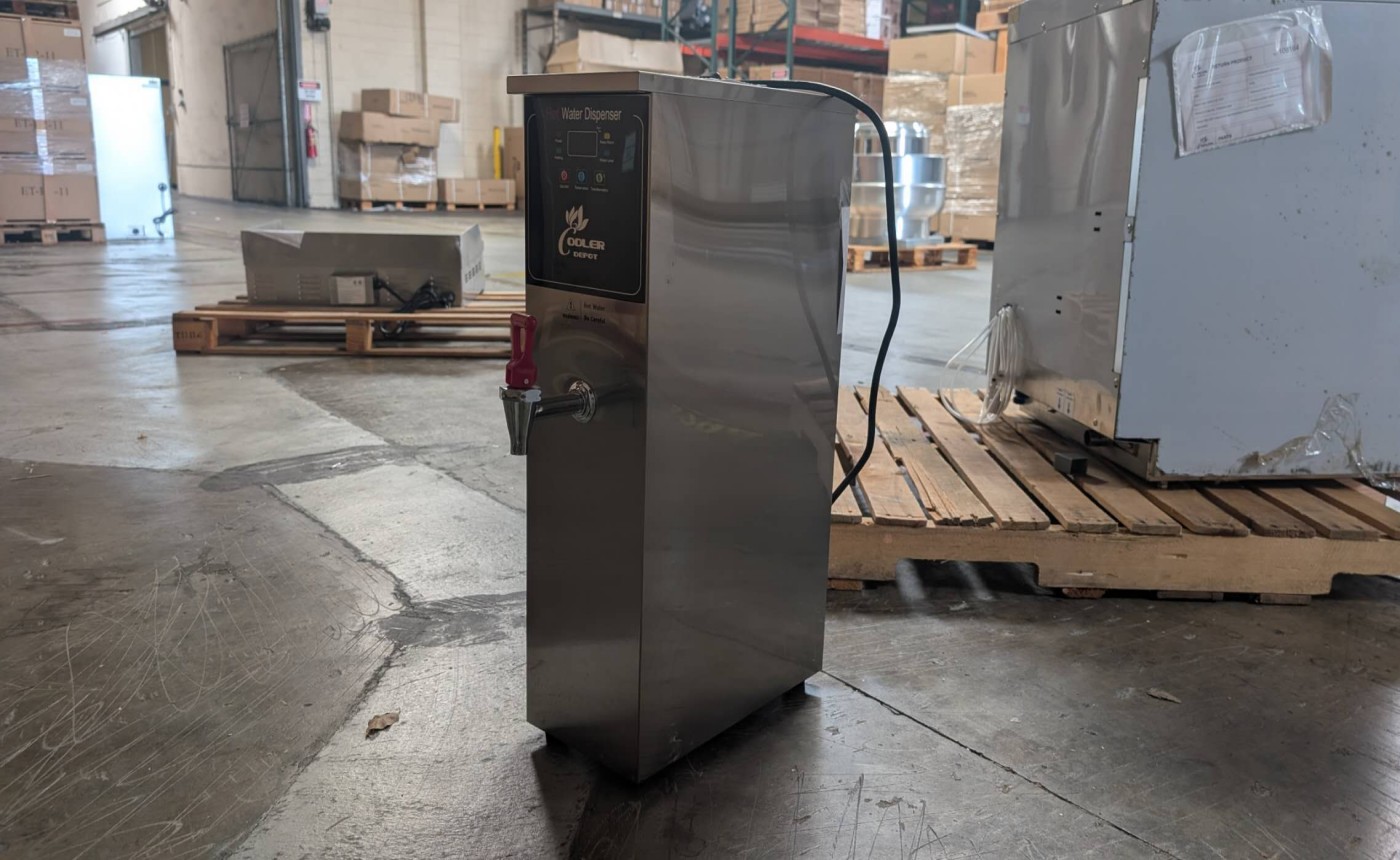 Clearance 5 gallon Water Boiler hot water dispenser 15385L0724