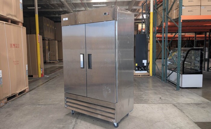 Clearance ETL Commercial Two door refrigerator  106288L0801