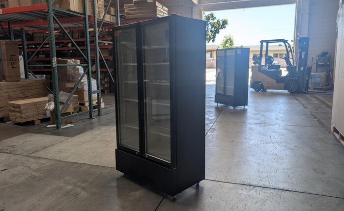 Clearance NSF 39 ins  Merchandising door cooler 50121L0801