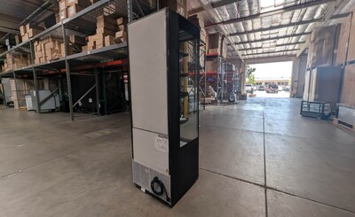 Clearance 27 in Vertical Open Air Cooler Display 84178L0806