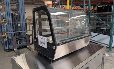Clearance 36 inches Refrigerated Bakery Display 102018L0806