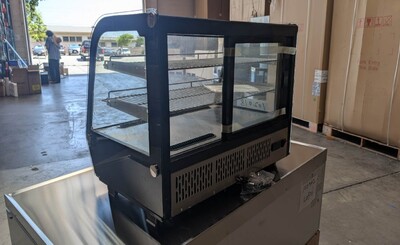 Clearance 36 inches Refrigerated Bakery Display 102018L0806