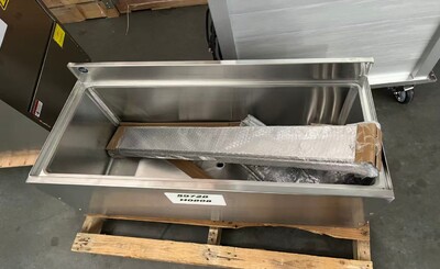 Clearance 23 x 36 ins NSF  Underbar Ice Bin 59728H0808