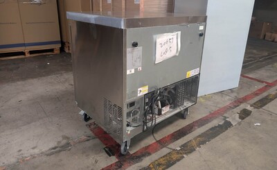 Clearance Undercounter 2 Solid Doors refrigerator 20659L0815