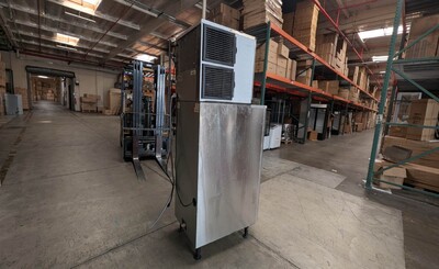 Clearance350 lbs Hotel Ice Maker Dispenser Air Cooled 70371L0815