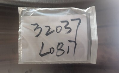 Clearance Solid Door Reach-In Freezer 1 Door Freezer 32037L0817