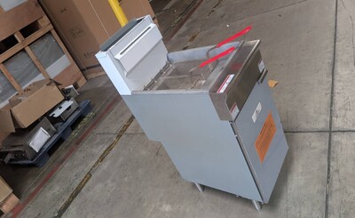Clearance 50 lbs Restaurant  natural gas Deep fryer 106432L0817