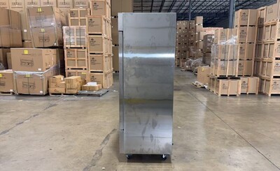 Clearance NSF Reach In Three door refrigerator 106565C0819
